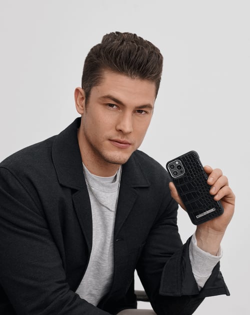 Neo Noir Croco Silver