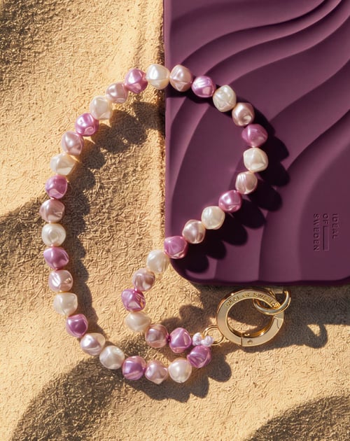 Moonlit Plum Pearl