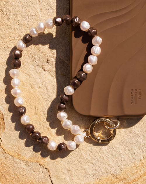 Moonlit Caramel Pearl